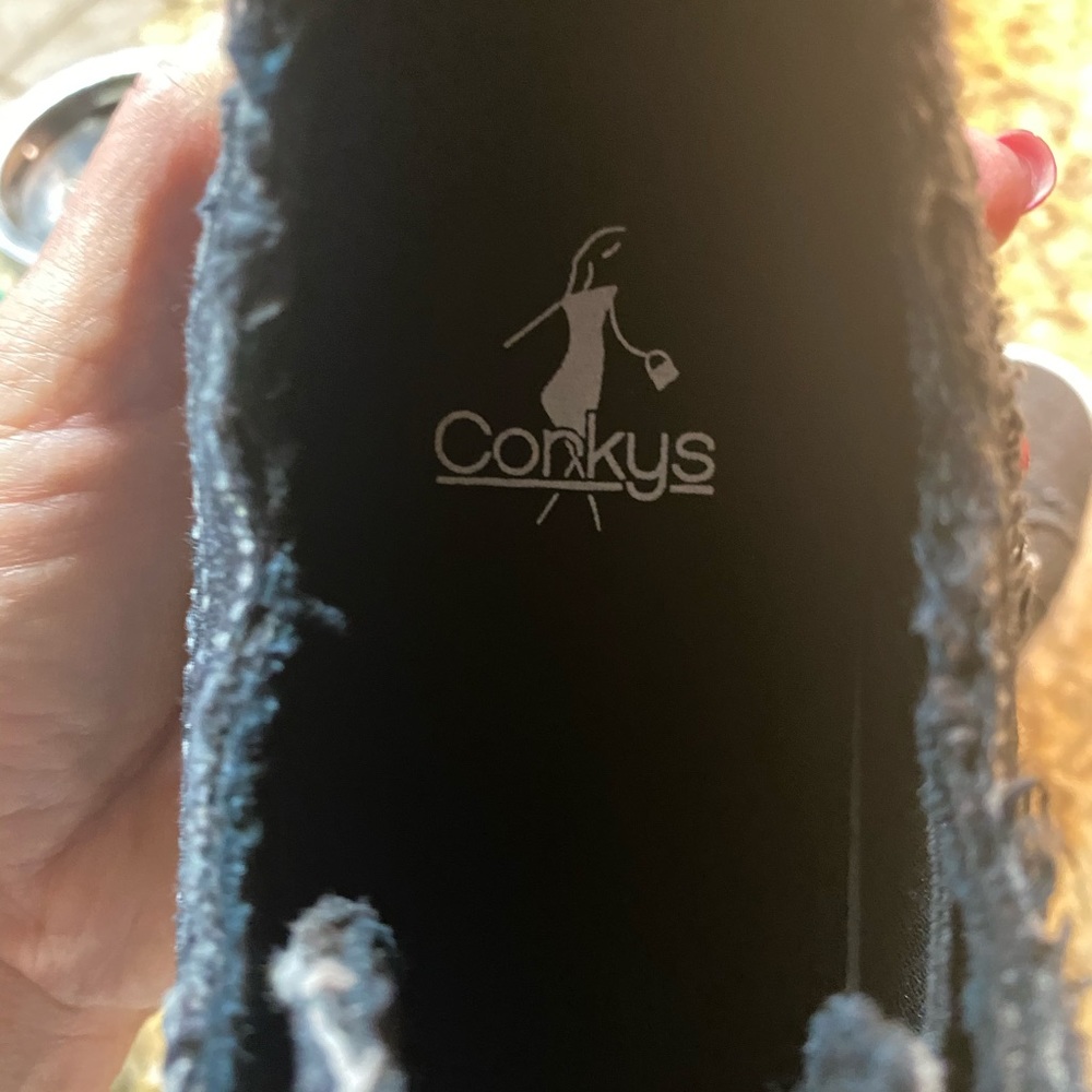 New size 11 Black Denim Corky shoe